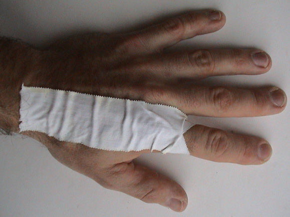 Glove1l